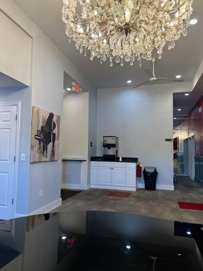Chateau Suites Norristown Εξωτερικό φωτογραφία