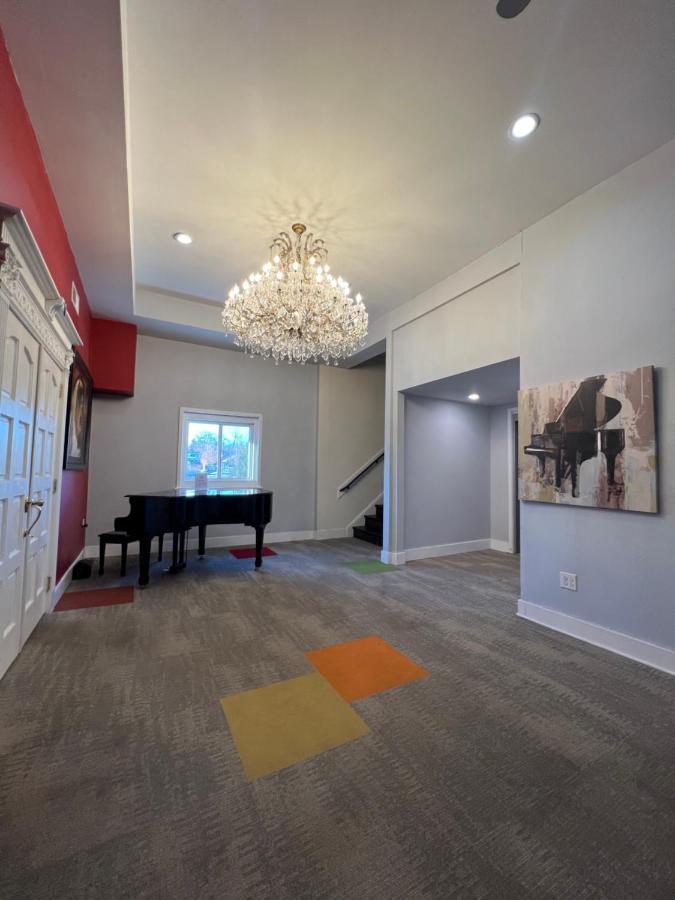 Chateau Suites Norristown Εξωτερικό φωτογραφία